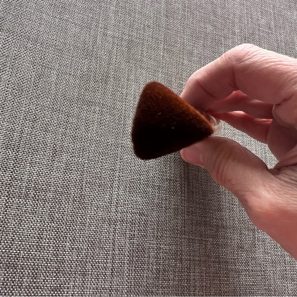 BOBBI BROWN Precise Buffing Brush
          ~NEW~ FULL SIZE - Picture 4 of 8